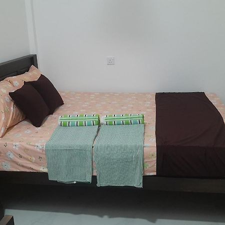 Theepan'S Home Nilaveli Εξωτερικό φωτογραφία
