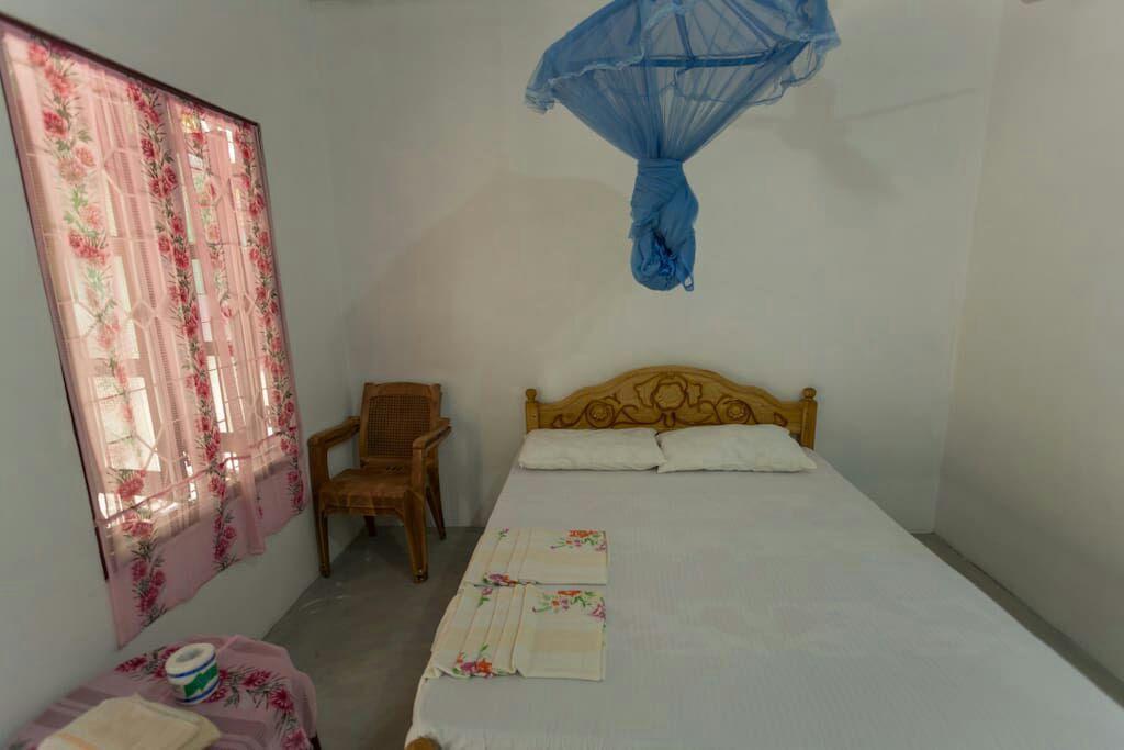 Theepan'S Home Nilaveli Εξωτερικό φωτογραφία