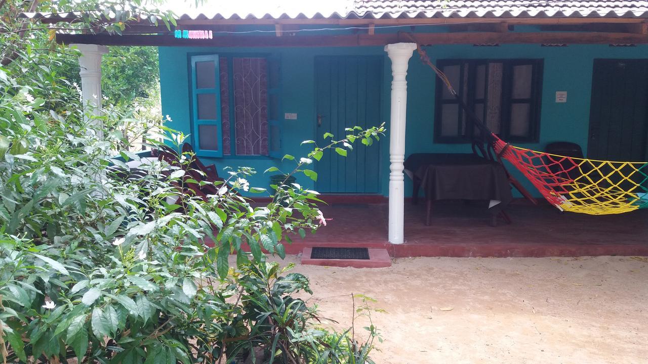 Theepan'S Home Nilaveli Εξωτερικό φωτογραφία